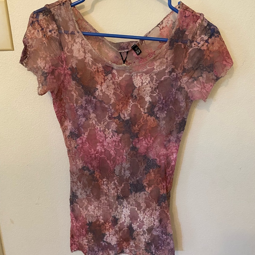 BKE XS pink lace top